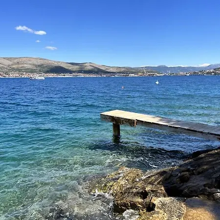 Villaciovo * Donji Okrug (Ciovo)